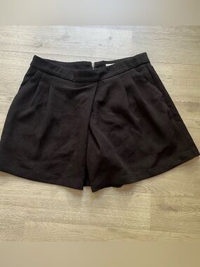Sophie Rue High Rise Dressy Shorts (Jrs L)